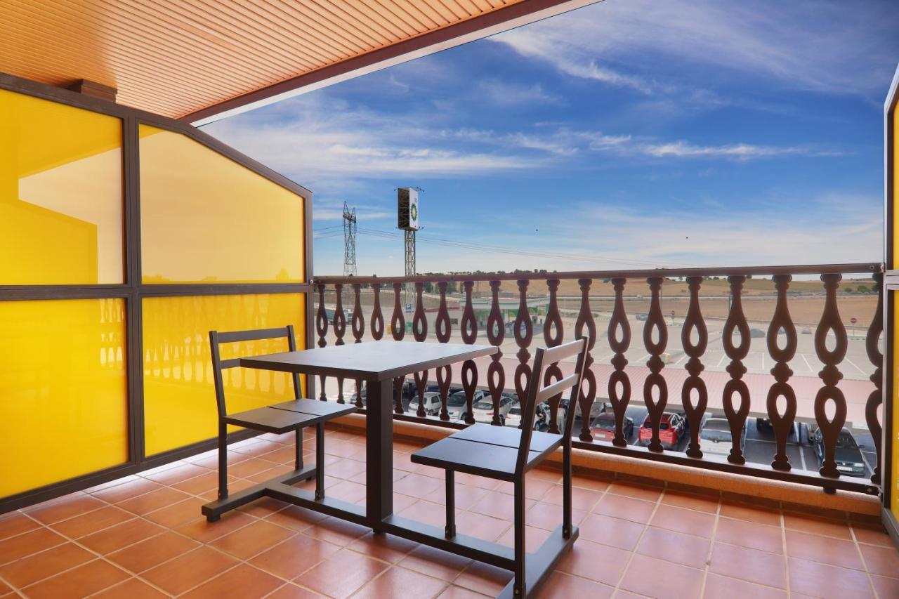 Hotel Moya Онрубия Экстерьер фото