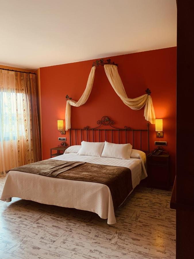 Hotel Moya Онрубия Экстерьер фото