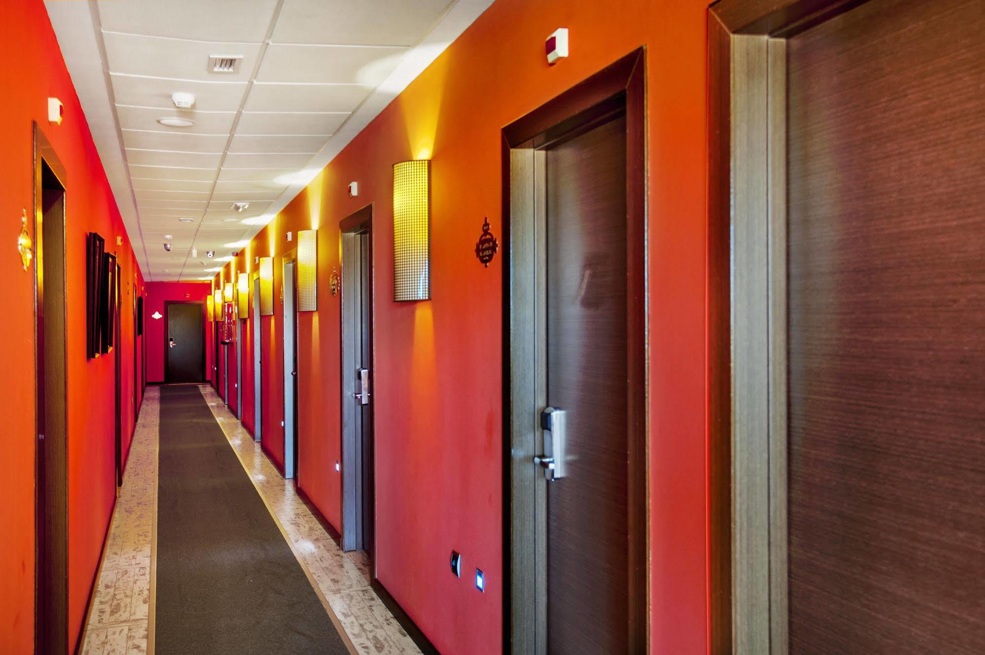 Hotel Moya Онрубия Экстерьер фото